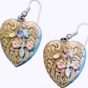 Vintage 80s aluminum puffer heart rhinestone earrings